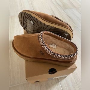 UGG TASMAN SLIPPERS
